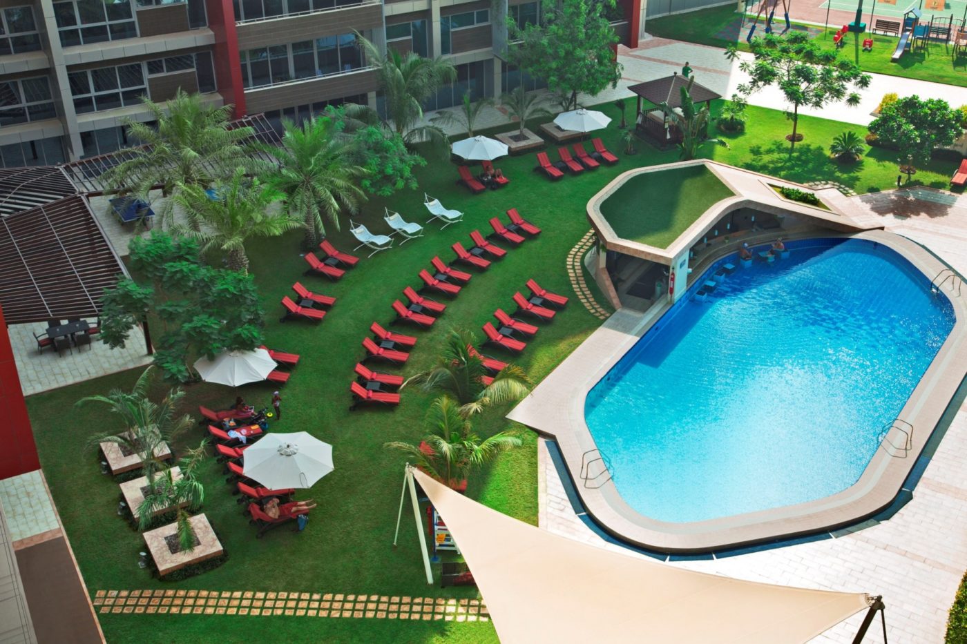 Park Rotana Abu Dhabi Pool